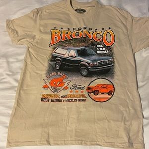 Brand new ford bronco shirt size:M